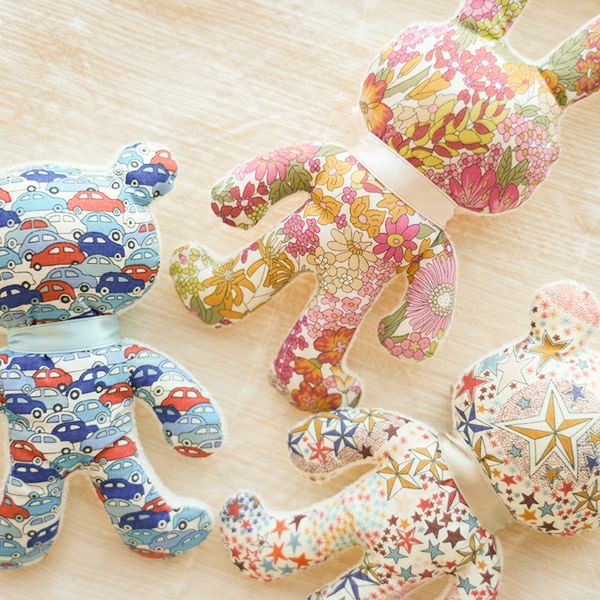 リバティプリントのにぎにぎ単品平日朝10時までの注文は当日発送