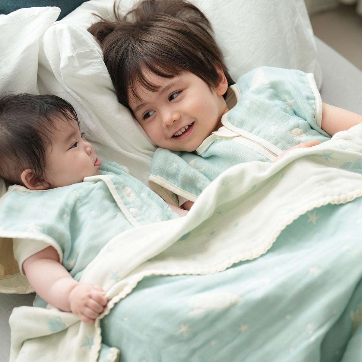 4重ガーゼの快適2wayお寝んねスリーパー キッズ』（通年 3歳頃～7歳頃